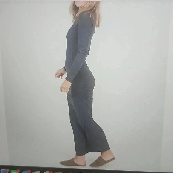 JAMES PERSE JERSEY KNIT LONG SLEEVE DRESS - Picture 5 of 6